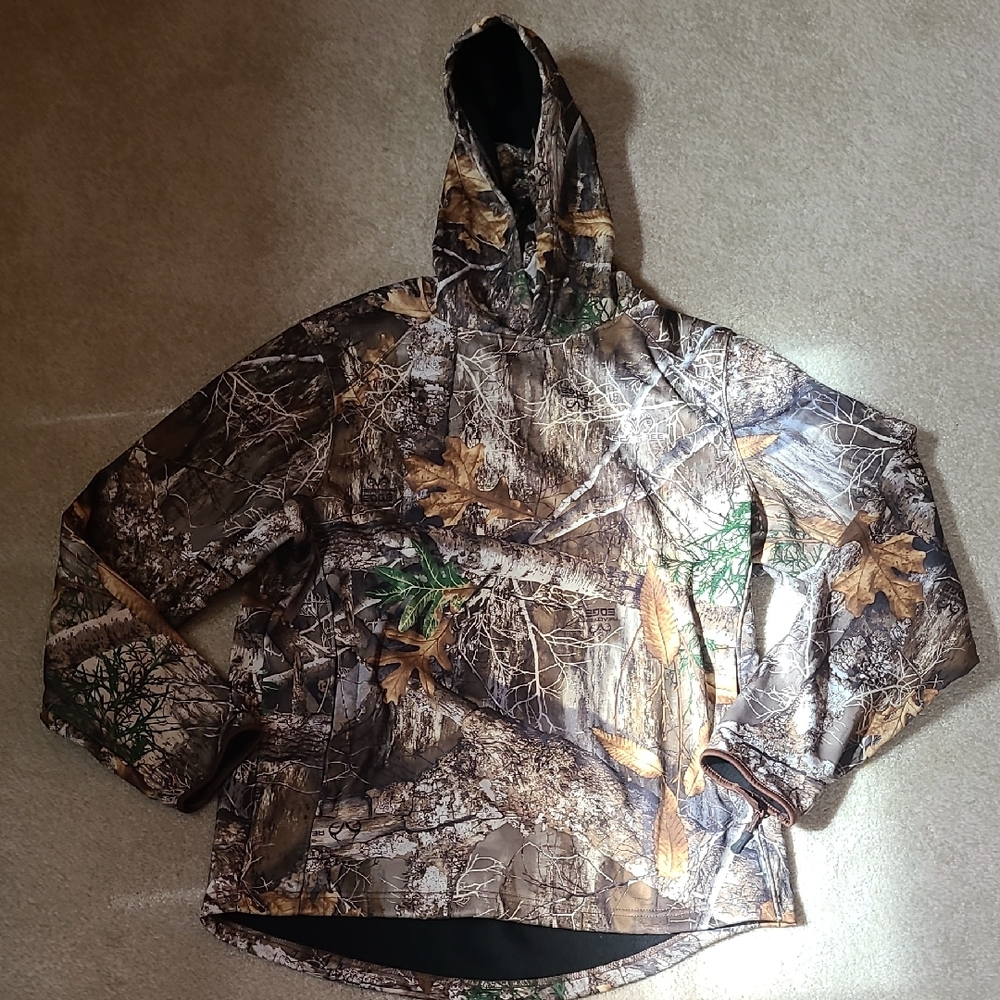 Realtree Camouflage Outdoor Jacket
